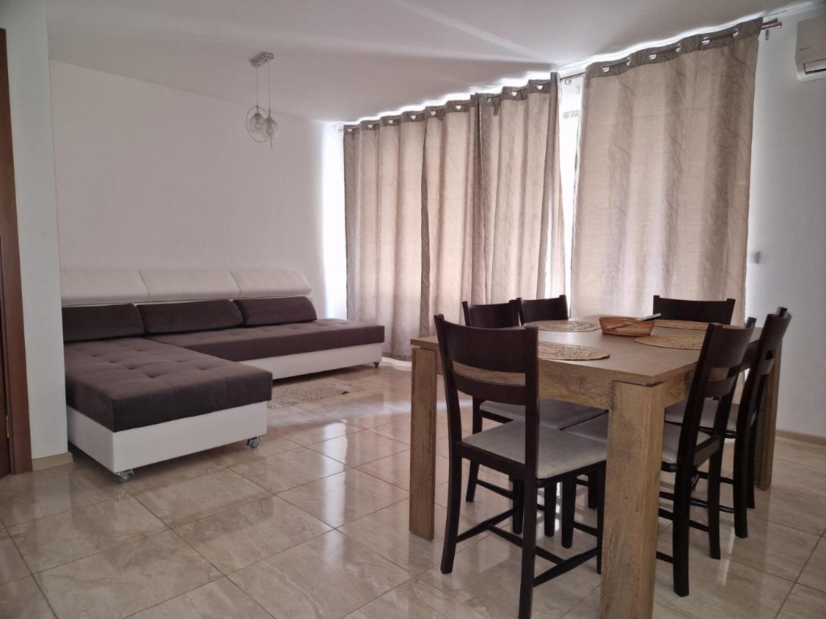 Sea Garden Marina 2 Apartment Varna Extérieur photo