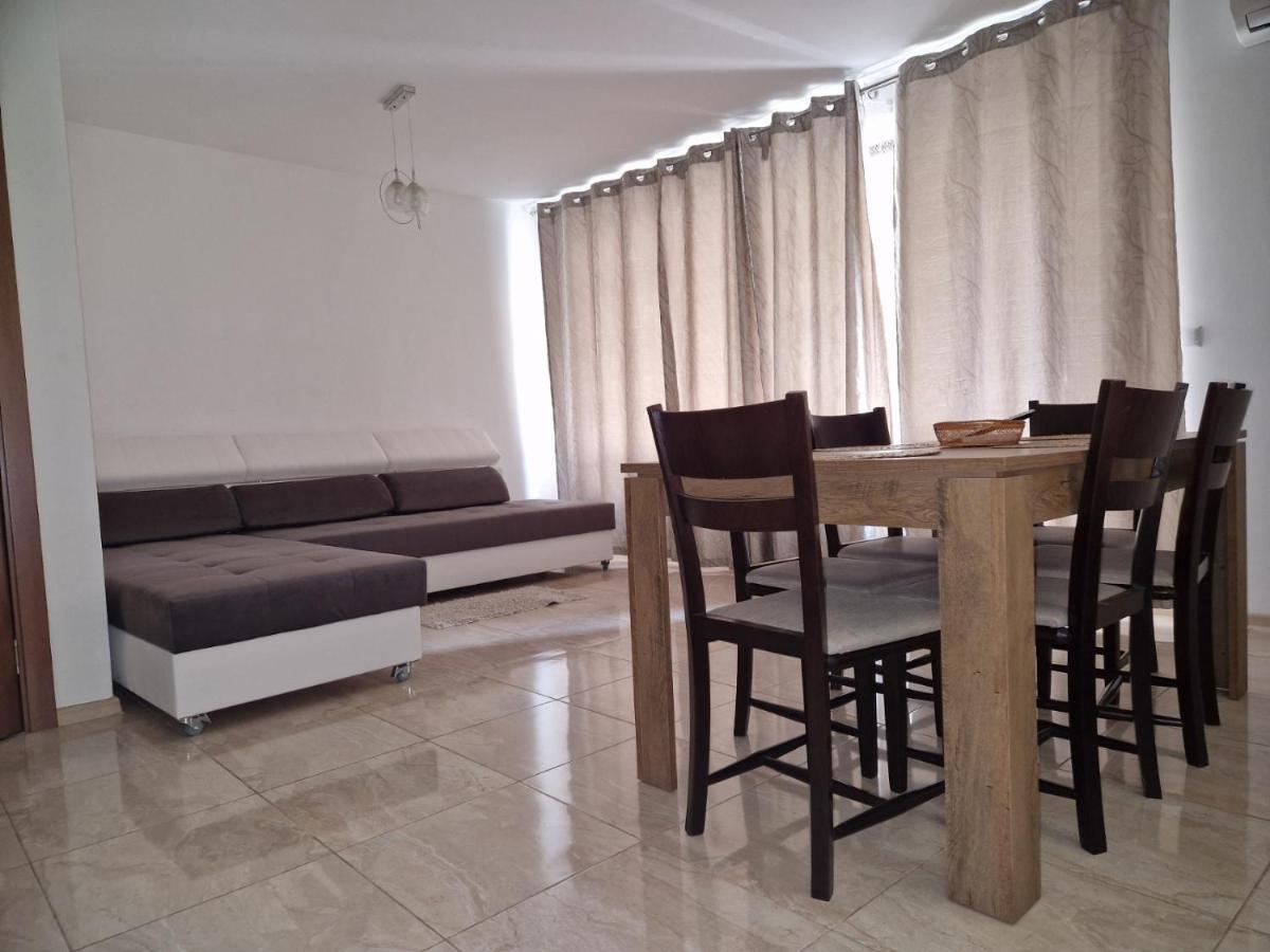 Sea Garden Marina 2 Apartment Varna Extérieur photo