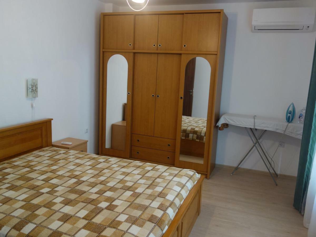Sea Garden Marina 2 Apartment Varna Extérieur photo